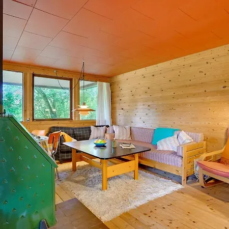 2 Bedroom Beautiful In * Rødby